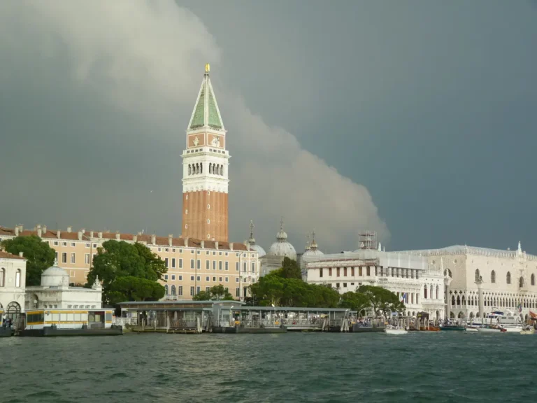 O que é que Veneza tem?