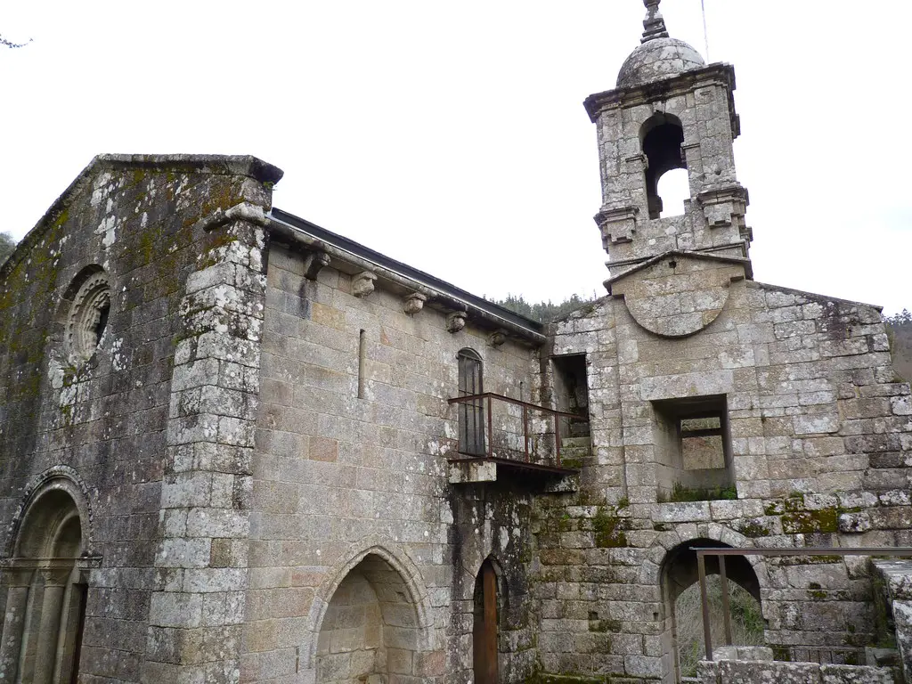 Mosteiro de Caaveiro (4)