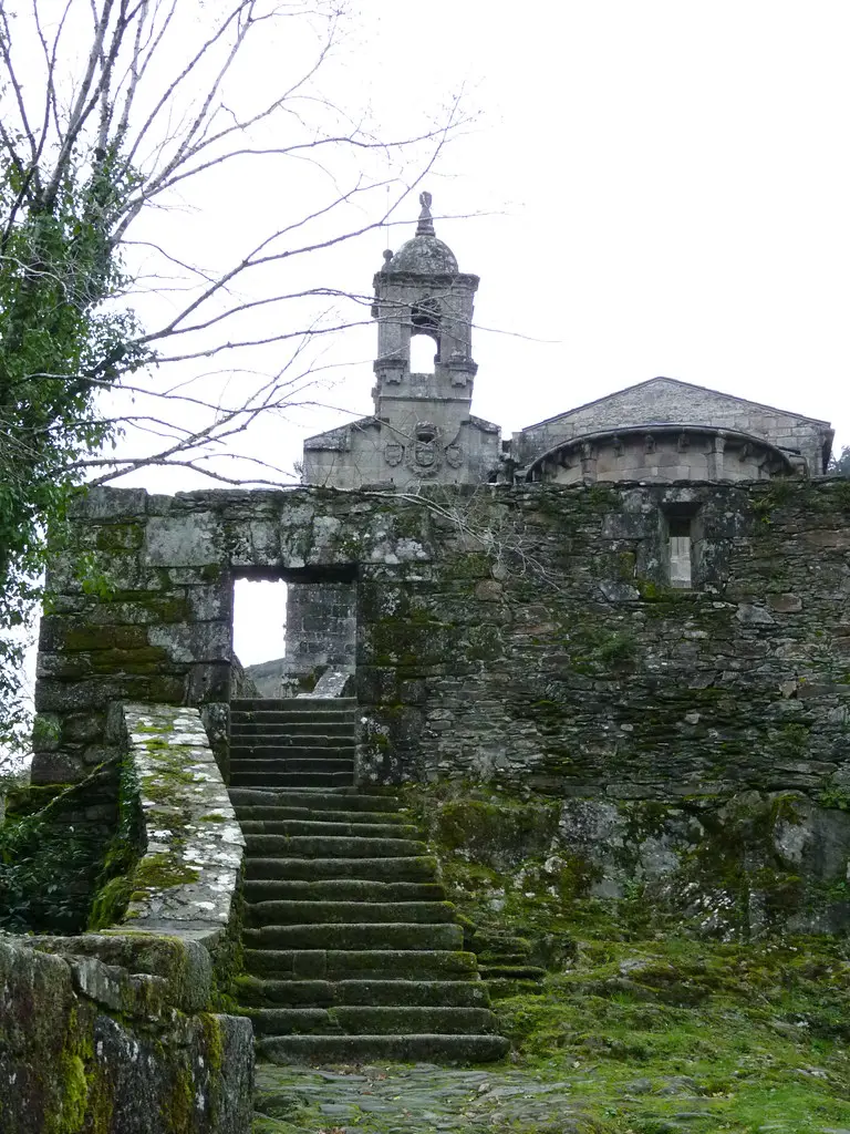 Mosteiro de Caaveiro (2)